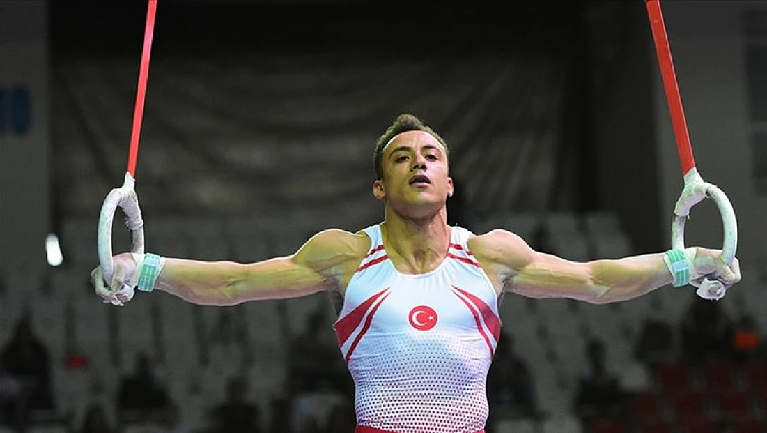 EÜ mezunu milli cimnastikçi Adem Asil, dünya ikincisi oldu