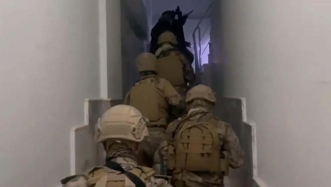 İzmir merkezli 17 İlde DEAŞ operasyonu: 26 kişi gözaltında