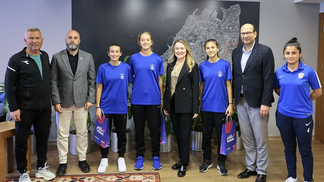 Konak Belediyespor’dan U15 milli takımı’na 3 yıldız