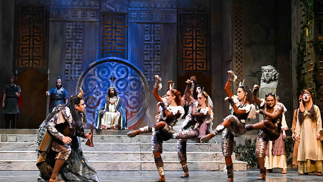 Midas’ın Kulakları yeniden İzmir’de sahnelenecek