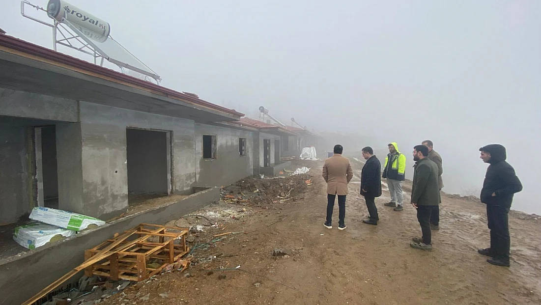 ÖDEMİŞ’TE YANGIN MAĞDURU MAHALLELERDE SIKI TAKİP: KAYMAKAM ERDOĞAN SAHADA