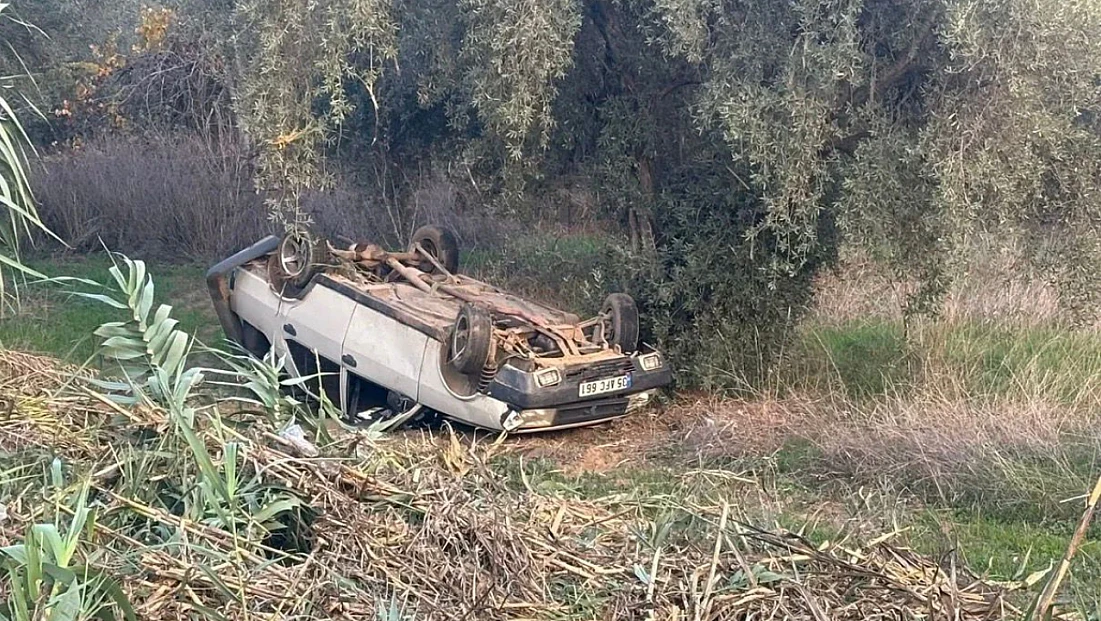 Tire’de otomobil tarla zeminine uçtu