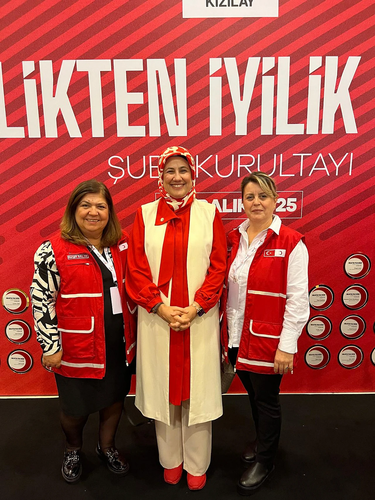 Türk Kızılay şube kurultayında Urla'ya gurur veren büyük başarı