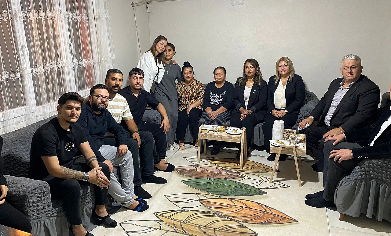 MHP İzmir İl Başkanlığından 400 ziyaret: ''zmir terörsüz Türkiye diyor'