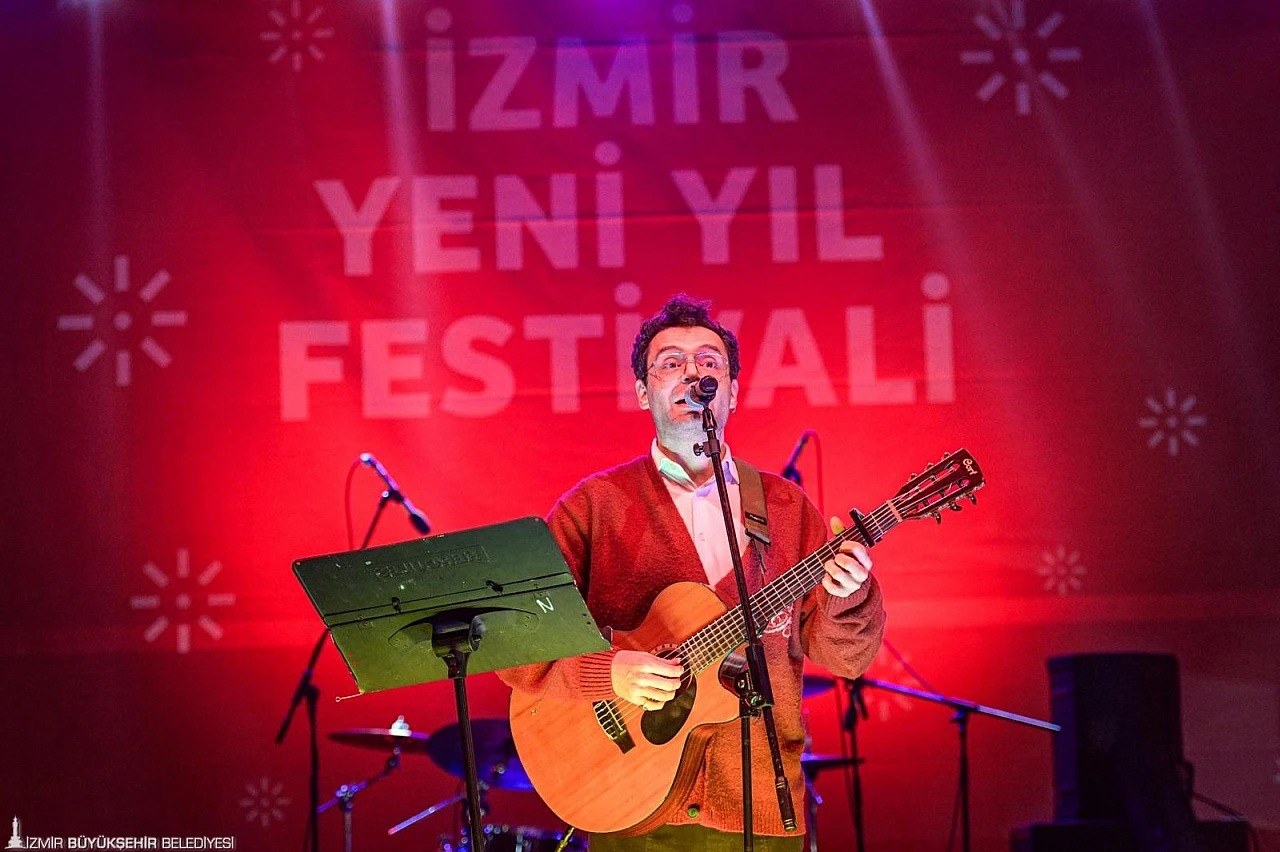 Kültürpark yeni yıl ruhuyla aydınlandı