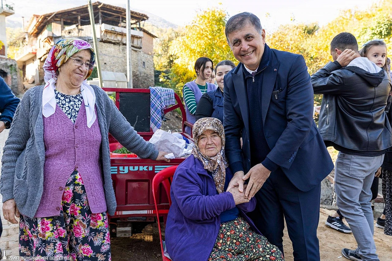 İzmir Büyükşehir Belediyesi dünya kooperatifçilik gününü çiftçilerle kutlayacak