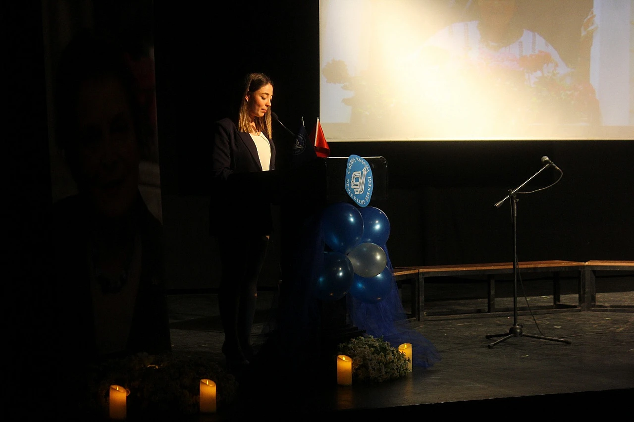 Türkan Saylan, doğumunun 90. yılında İzmir'de anıldı