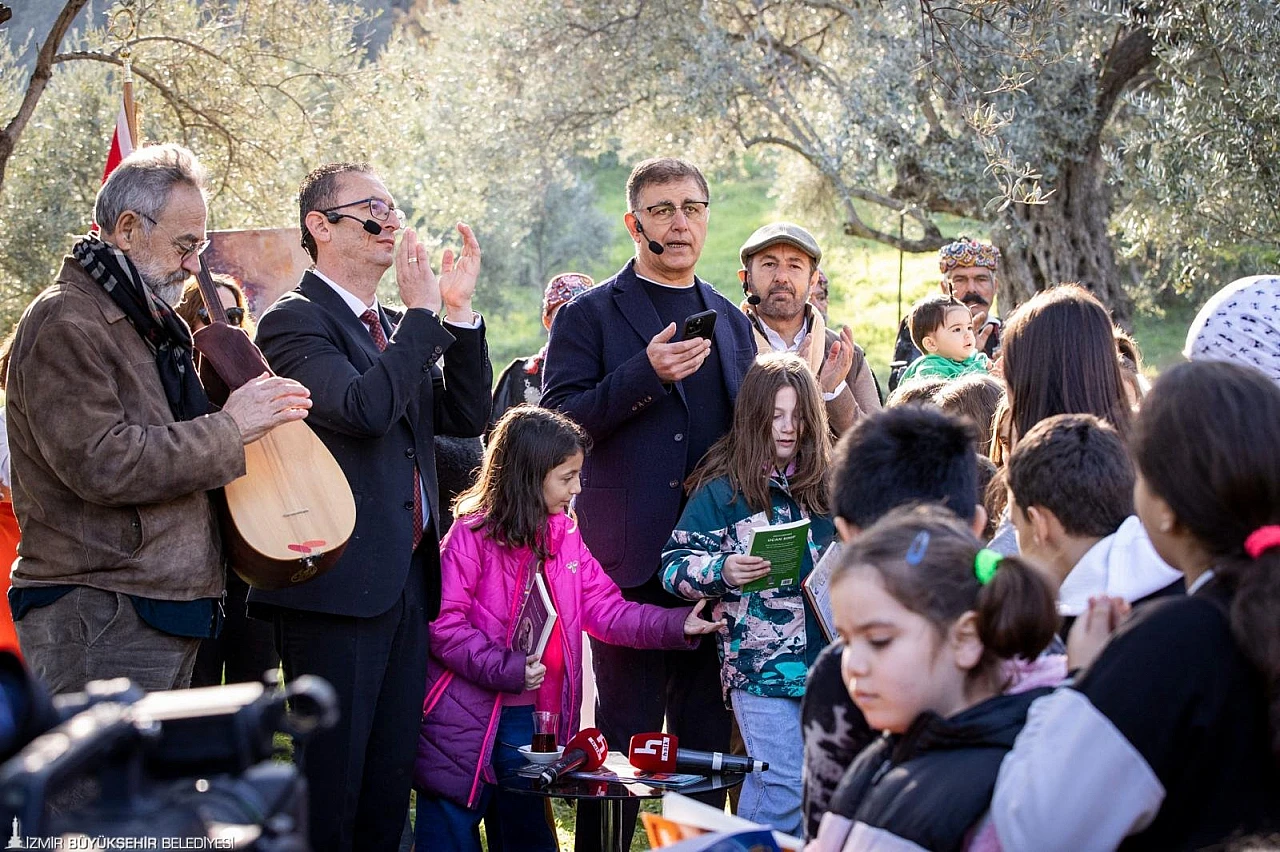 Efelerin topraklarındayız