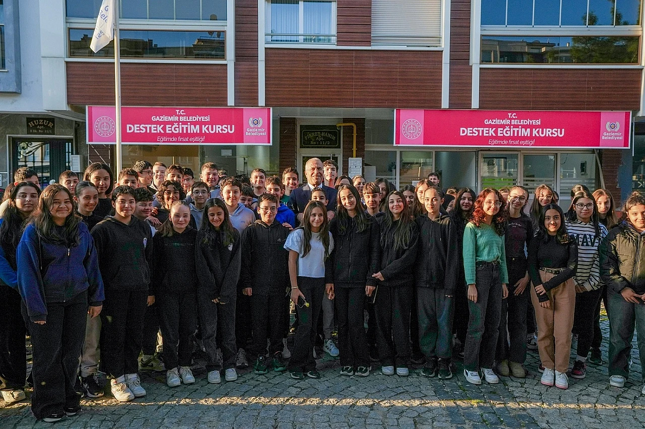 Gaziemir Belediyesi'nden öğrencilere ücretsiz eğitim desteği