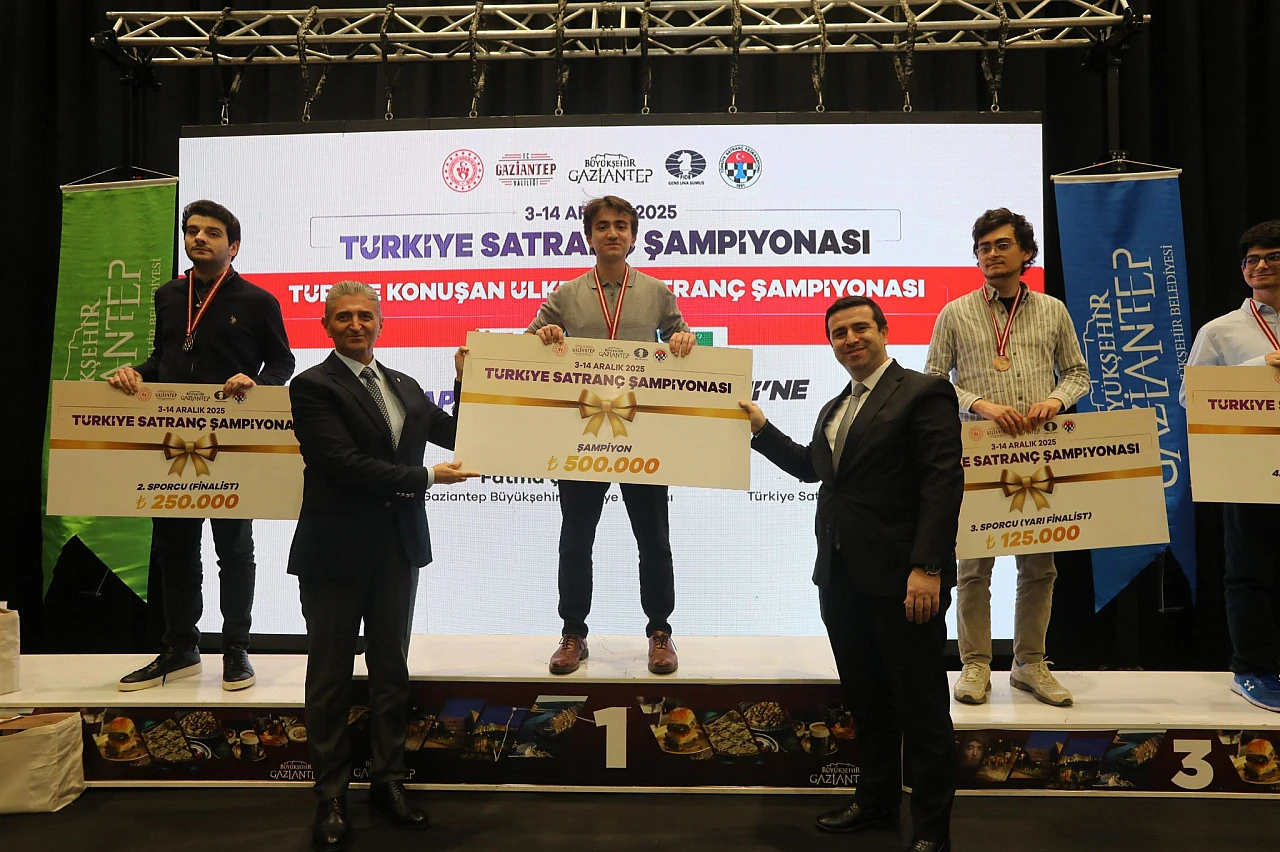 2025 Türkiye satranç şampiyonası ve Türkçe konuşan ülkeler satranç şampiyonası Gaziantep'te tamamlandı