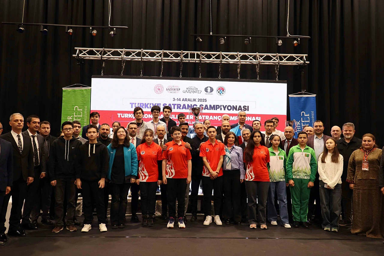 2025 Türkiye satranç şampiyonası ve Türkçe konuşan ülkeler satranç şampiyonası Gaziantep'te tamamlandı