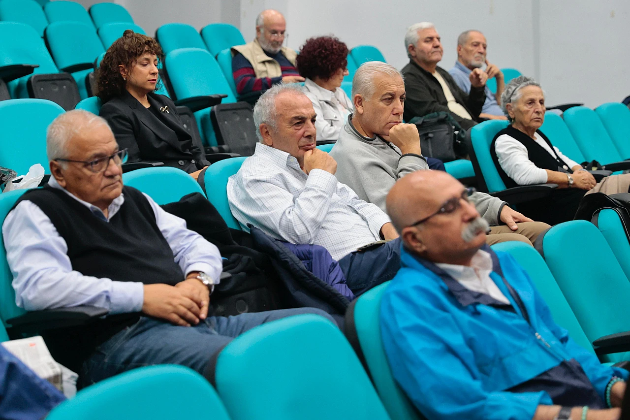 Kemeraltı'nın kent kimliği Konak Belediyesi kültürel miras söyleşilerinde ele alındı