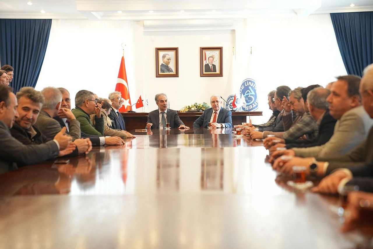 Ege Üniversitesi'nin Yeni Rektörü Prof. Dr. Musa Alcı görevine başladı