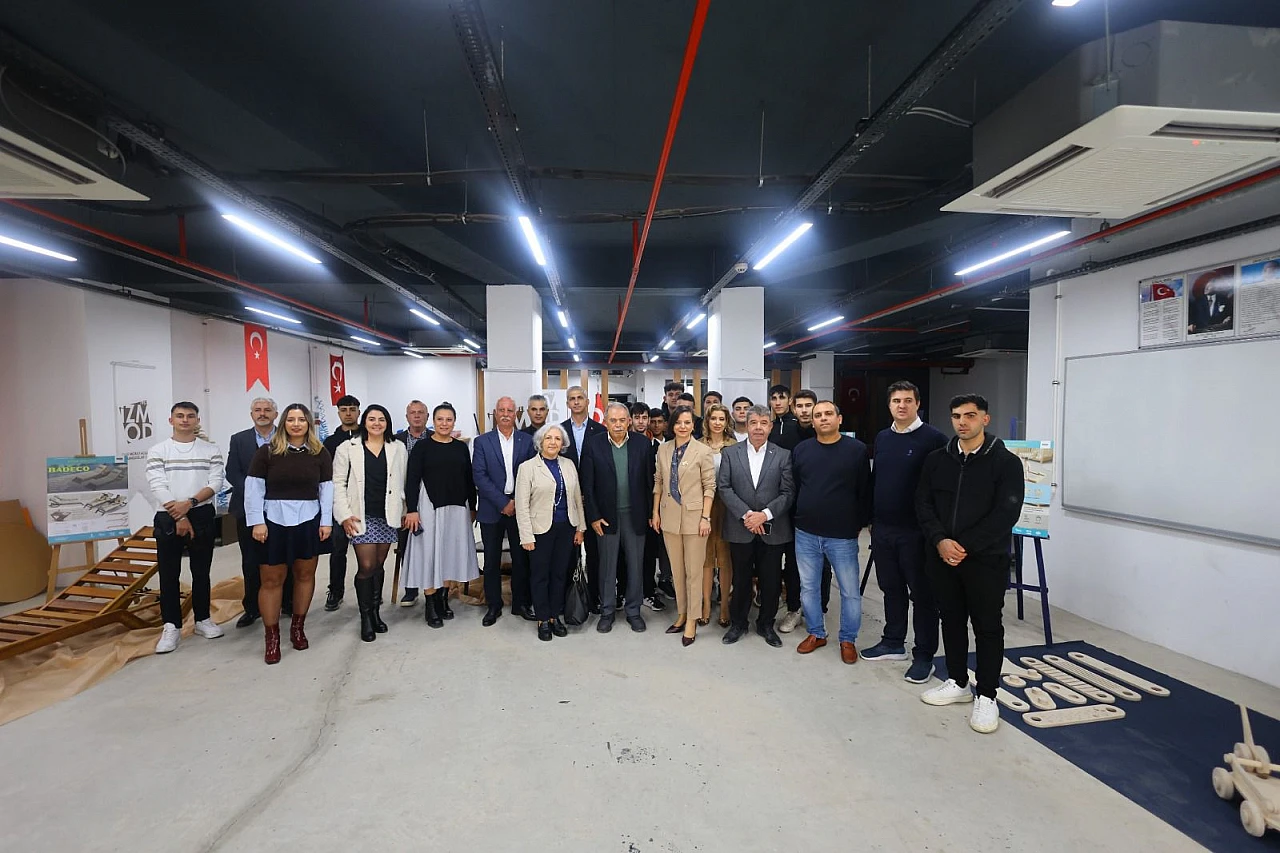 Karabağlar'da engeller tasarımla aşıldı