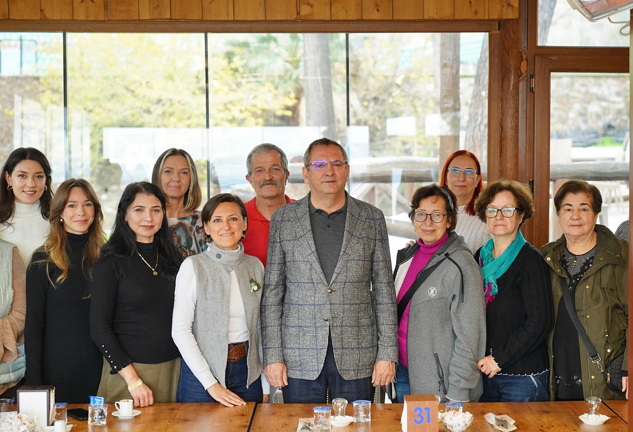 Başkan Mesut Ergin: 'Ayvalık'ın geleceğini kadınlarla birlikte inşa ediyoruz'