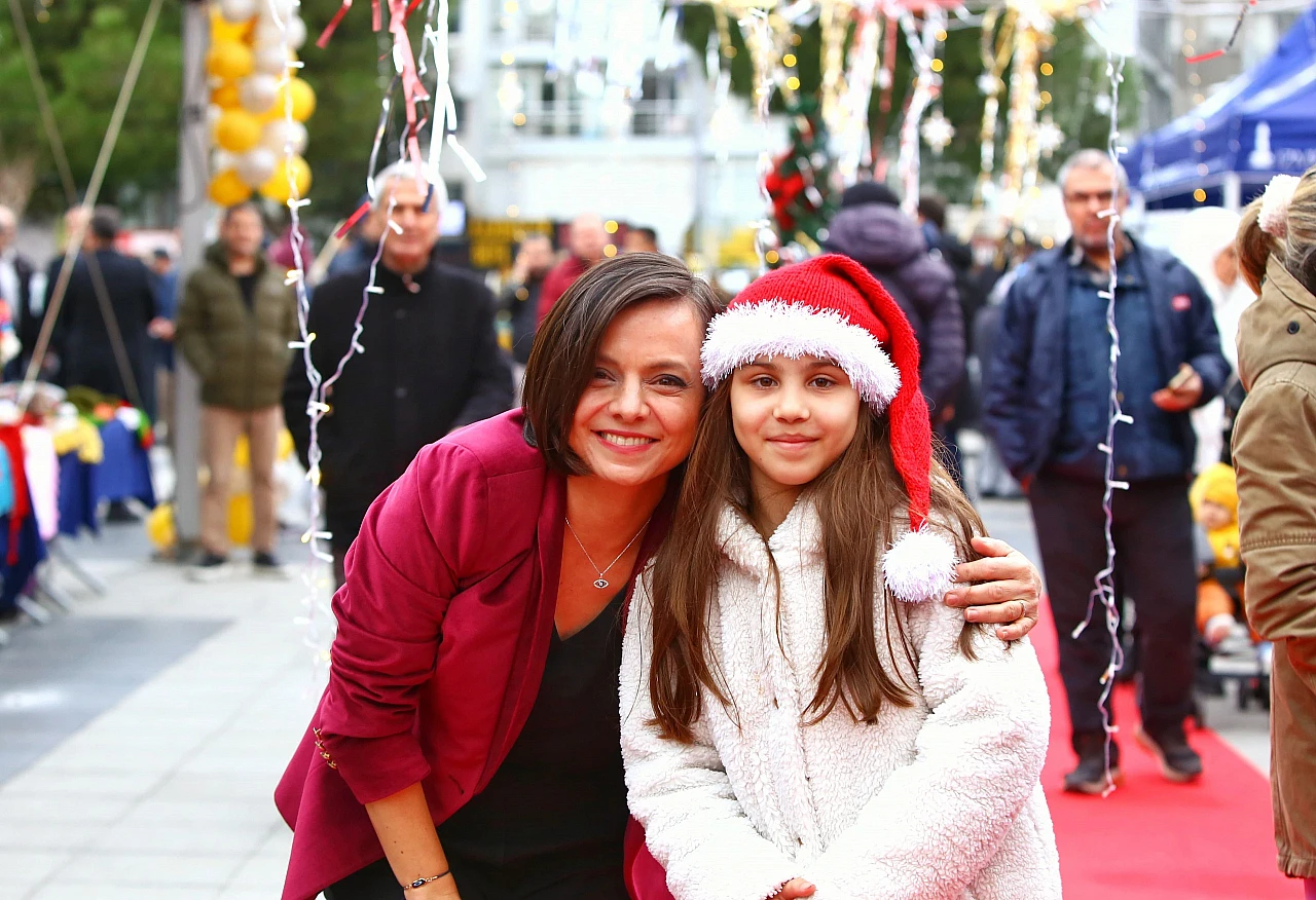 Karabağlar 2026'ya hazırlanıyor: Yılbaşı panayırı beş gün boyunca coşku yaşatacak