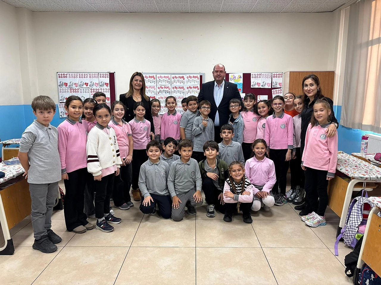 Minik Başkan'dan ilham veren vaad: İlkay Çiçek sınıfta sürpriz yaptı