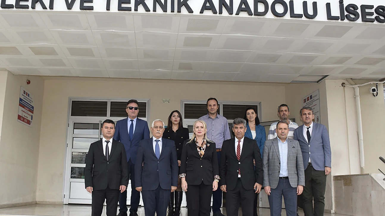 Karşıyaka'da mesleki ve teknik eğitim kurumları bir araya geldi