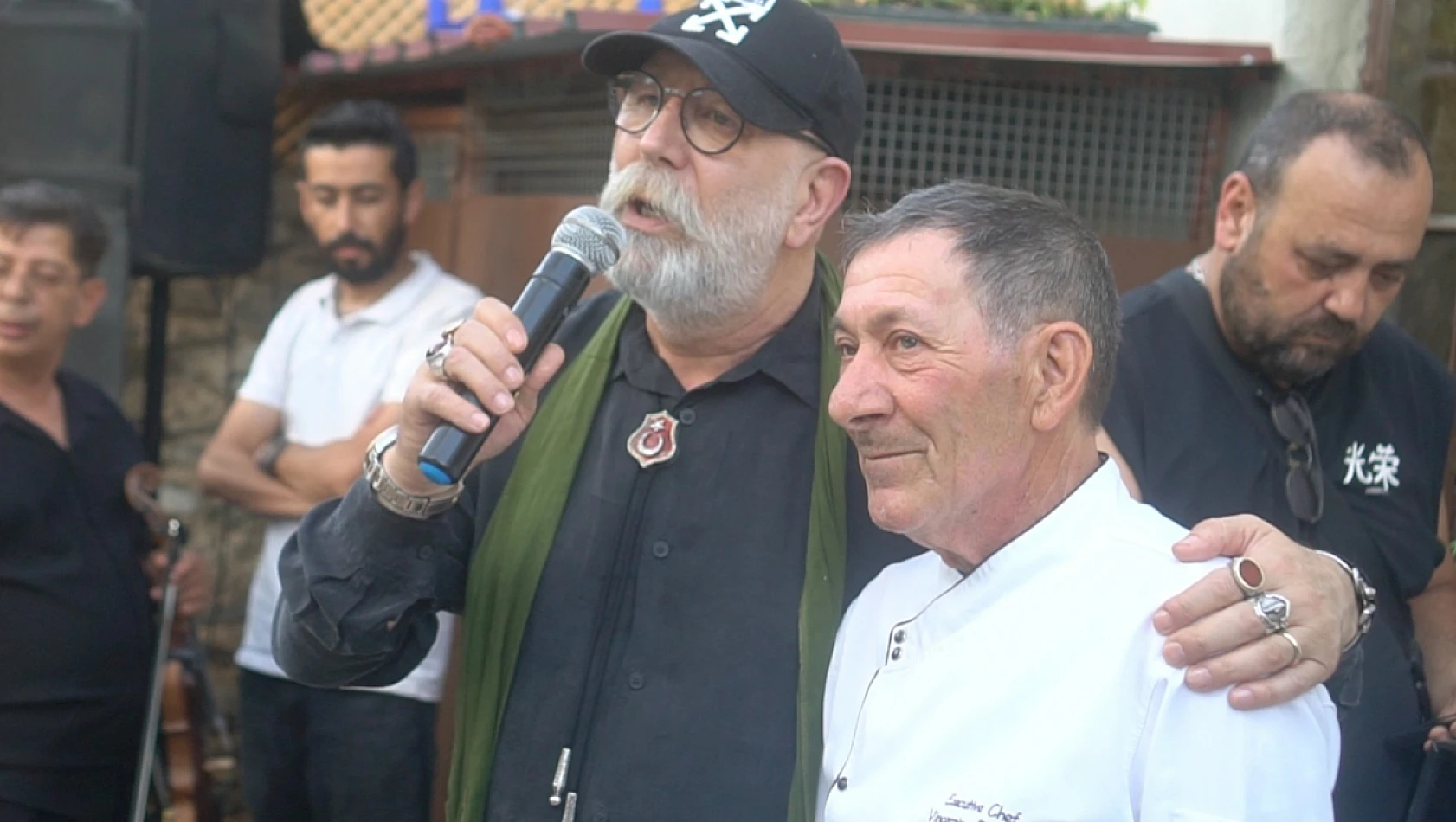 BİRGİ'DE İTALYAN ESİNTİSİ: VINCENZO RESTAURANT GÖRKEMLİ BİR AÇILIŞLA KAPILARINI AÇTI