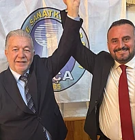 Foça esnafı sandıkta kararını verdi: Özdemir fark attı