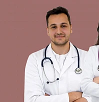 ÖDEMİŞ DEVLET HASTANESİ'NE İKİ YENİ DAHİLİYE UZMANI GÖREV BAŞINDA