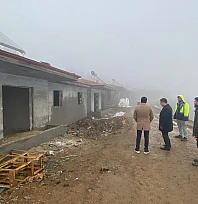 ÖDEMİŞ'TE YANGIN MAĞDURU MAHALLELERDE SIKI TAKİP: KAYMAKAM ERDOĞAN SAHADA