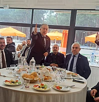 'Onlar dursun, biz hiç üşenmeden ilerleyeceğiz'