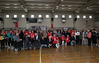 Çiğli Belediyesi'nden dünya engelliler gününe özel golbol turnuvası