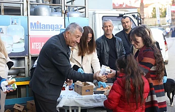 Güzelbahçe belediyesi süt-simit projesine devam ediyor