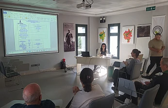 İzmir Büyükşehir Belediyesi'nden Efes Selçuklu üreticilere toprak analizi desteği