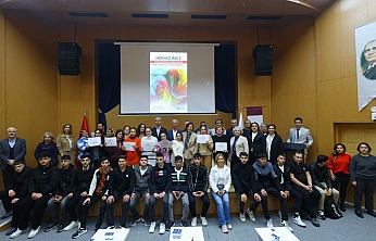 Karabağlar'da engeller tasarımla aşıldı