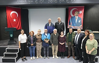 Kemeraltı'nın kent kimliği Konak Belediyesi kültürel miras söyleşilerinde ele alındı