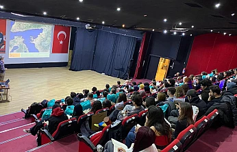 Mimarlık bölümü öğrencilerinden Ayvalık'ta kapsamlı kentsel sit alanı incelemesi