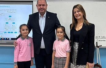 Minik Başkan'dan ilham veren vaad: İlkay Çiçek sınıfta sürpriz yaptı