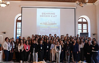 Üniversiteli tasarımcılar Re-Value Projesi için Alsancak'ı yeniden düşündü