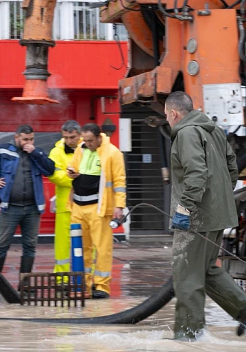 İzmir'de Ocak yağışları rekor kırdı