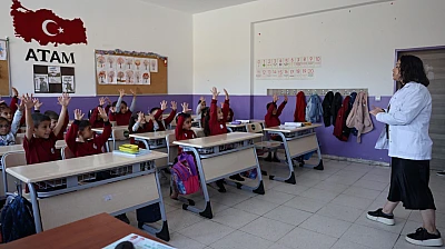 Bayraklı Belediyesi'nden miniklere hijyen eğitimi