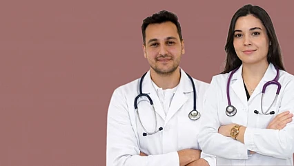 ÖDEMİŞ DEVLET HASTANESİ'NE İKİ YENİ DAHİLİYE UZMANI GÖREV BAŞINDA