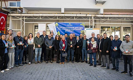 Bornova'da kırsalda sahiplendirme seferberliği: 55 sokak canı yeni yuvasına kavuştu