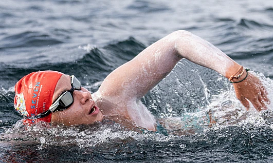 Bengisu Avcı, iklim değişikliğine dikkat çekmek için bu kez buzda yüzecek
