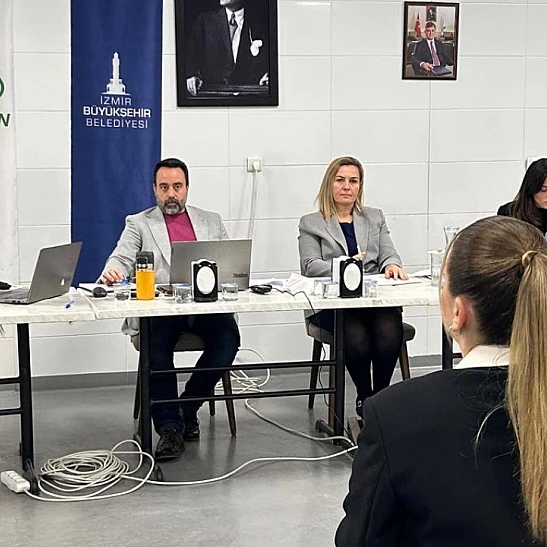 İzmir Büyükşehir’de işe alımlara halk denetimi: Mülakatlara yurttaş gözetimi