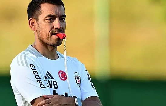 Beşiktaş Van Bronckhorst'a Ne Kadar Tazminat Ödeyecek?