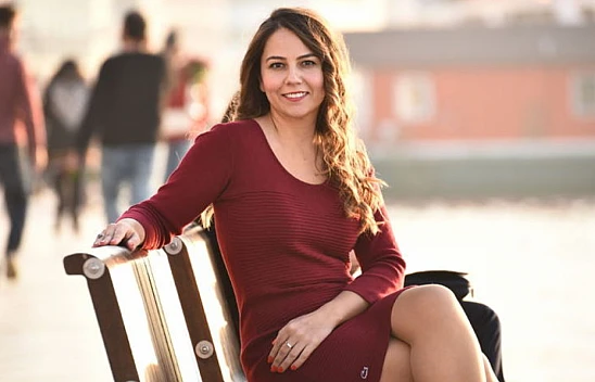 Gülşah Elikbank'tan Büyülü Bir Dünya: 'Günebakan Üçlemesi'