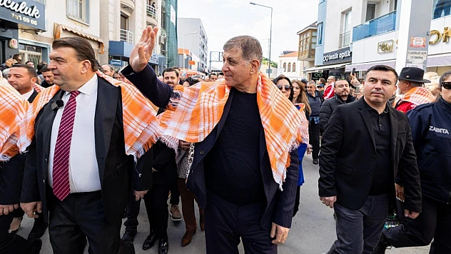 25. Seferihisar mandalina şenliği üreticiyi sevindirdi