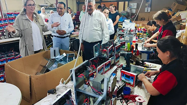 AK Parti İzmir Milletvekili Ceyda Bölünmez Çankırı'dan Beydağ'da ÇKR tarıma ziyaret