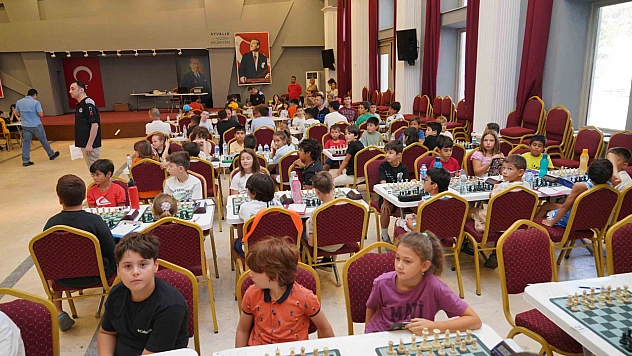 Ayvalık Belediyesi'nden kışa özel eğitim fırsatları