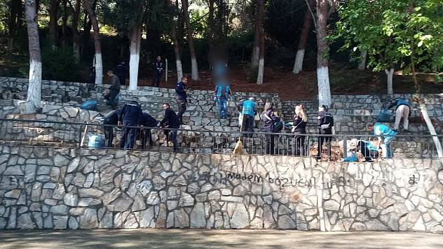 Bademli deresinde örnek temizlik hareketi