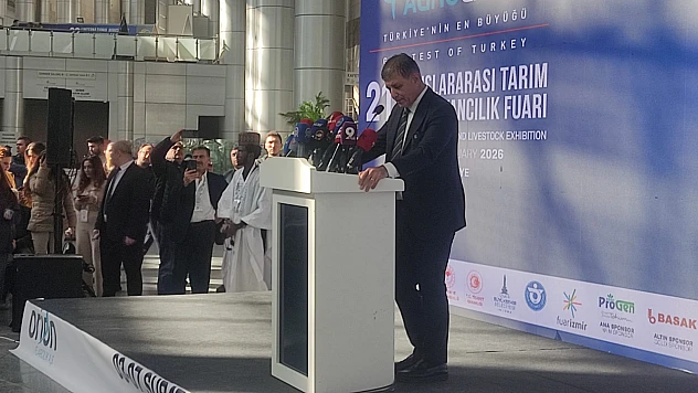 Başkan Tugay'dan Agroexpo'do çarpıcı su krizi uyarısı