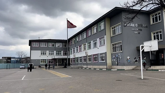 Bursa'da doğum günü kabusa döndü: 14 öğrenci zehirlendi!