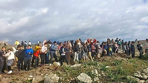 Çeşme'de yanan alanlara hatıra ormanı kuruluyor